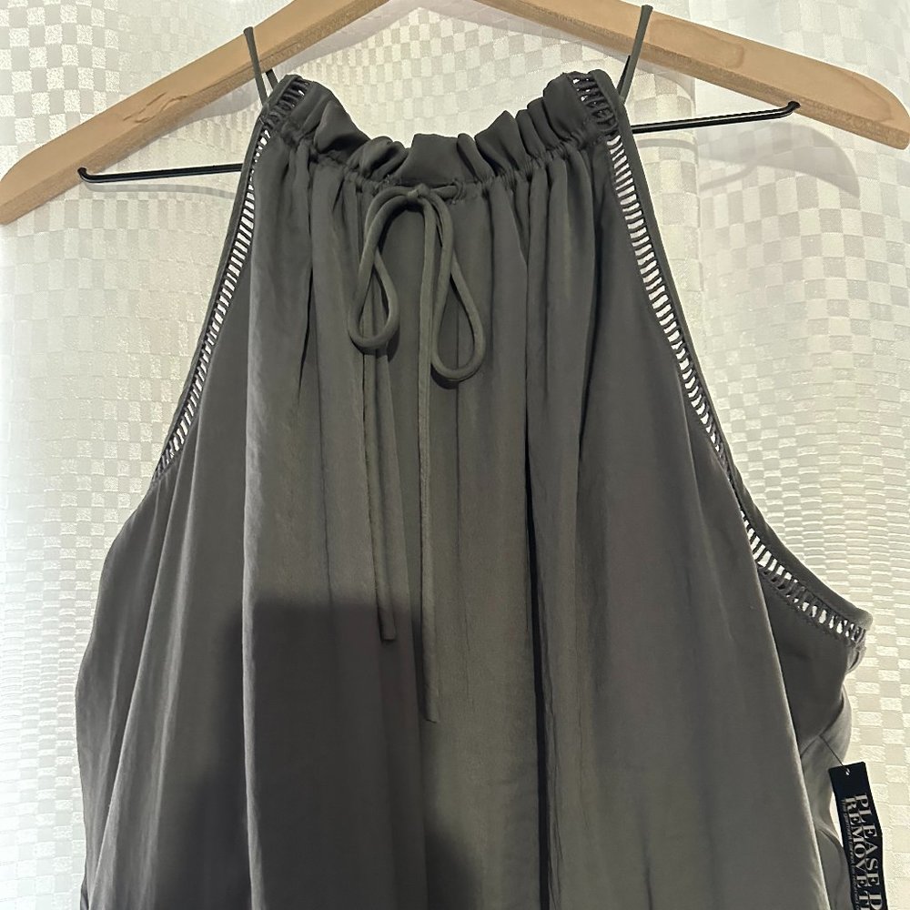 NWT - NY & Co Gray Shorts Romper   Size Medium